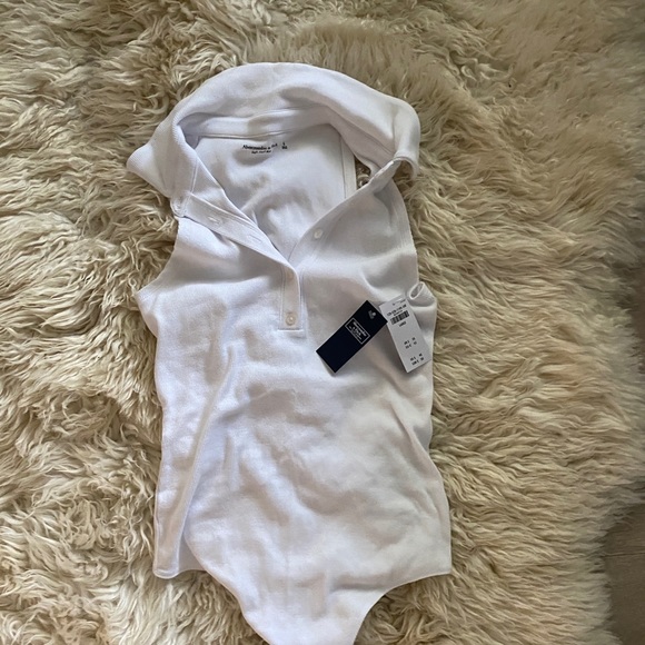 collared bodysuit - Picture 4 of 6